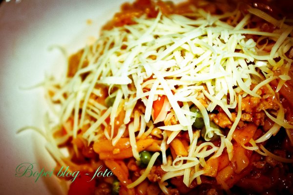 Copfocskás egytálétel a tányéron