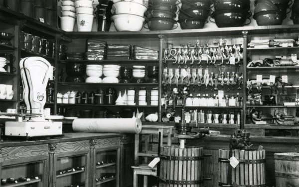 vasedeny_bolt_1960_1617972_6169