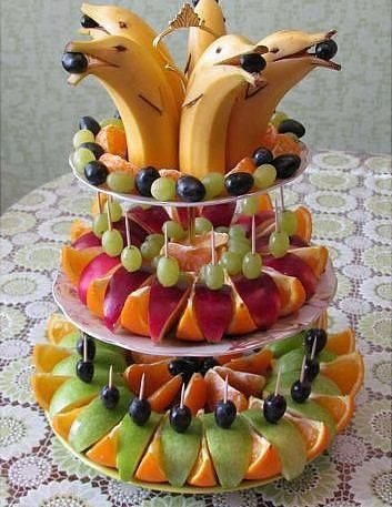 Dolphin-Fruit-Platter-
